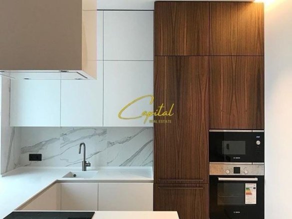 APARTAMENT ME QIRA 2+1 QENDRA TREGTARE TEG 2000 EURO