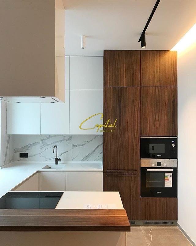 WhatsApp Image 2026-04-03 at 10.23.30 AM APARTAMENT ME QIRA 2+1 QENDRA TREGTARE TEG 2000 EURO
