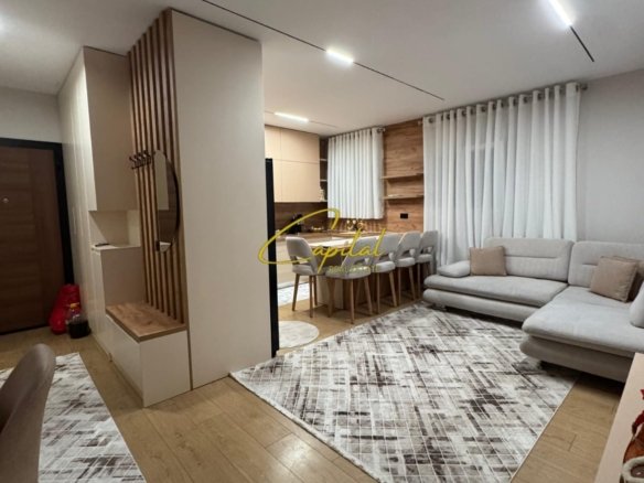 APARTAMENT ME QIRA 2+1 RRUGA E DIBRES 70.000 LEKE