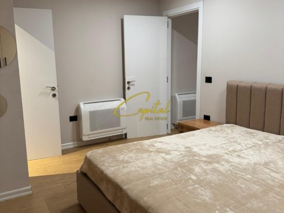 APARTAMENT ME QIRA 2+1 RRUGA E DIBRES 70.000 LEKE
