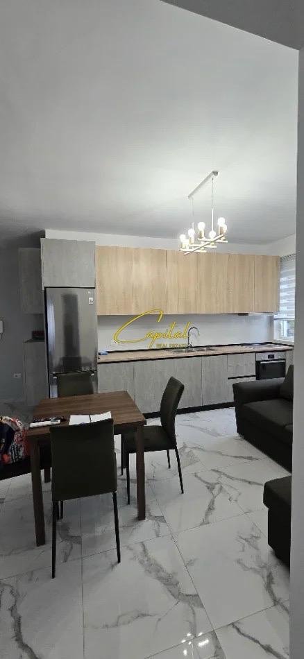 APARTAMENT ME QIRA 2+1 LIQENI I THATE 60.000 LEKE