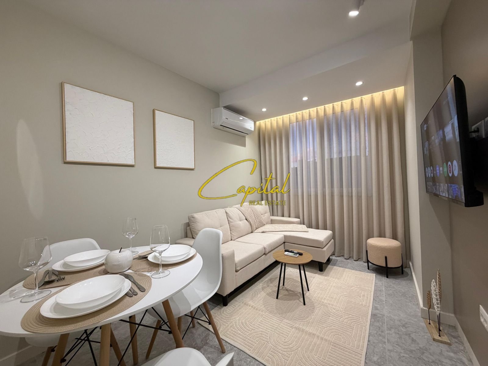 SHITEN DY APARTAMENT 1+1 21 DHJETORI 193.000 EURO