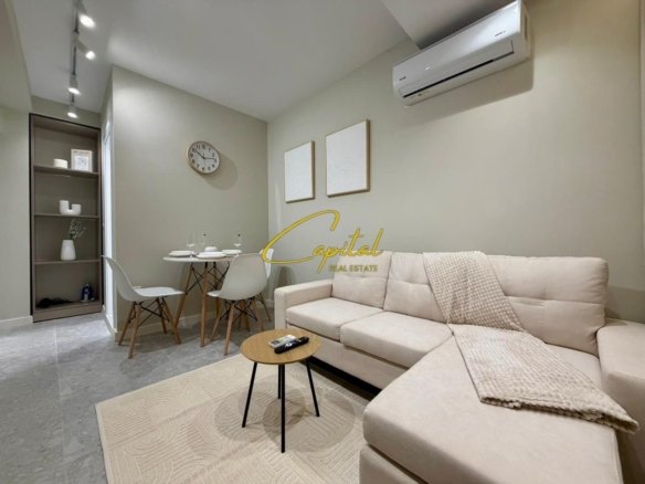 SHITEN DY APARTAMENT 1+1 21 DHJETORI 193.000 EURO