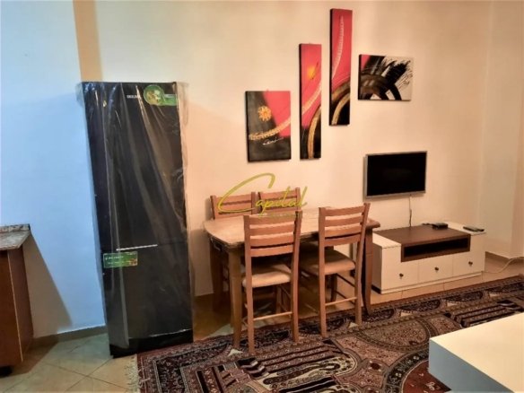 SHITET APARTAMENT 1+1 RRUGA 5 MAJI 12.000.000 LEKE