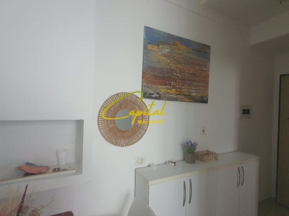 APARTAMENT ME QIRA 1+1 FRESKU 30.000 LEKE