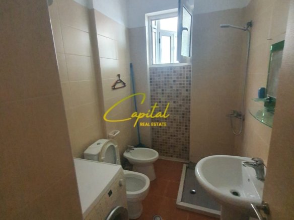 APARTAMENT ME QIRA 1+1 FRESKU 30.000 LEKE