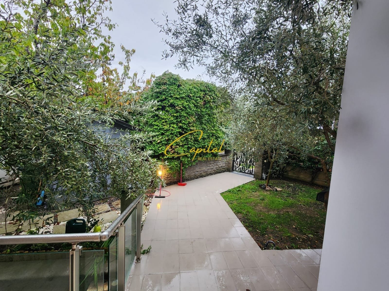 VILE ME QIRA 250 M2 REZIDENCA LONG HILL 2.300 EURO