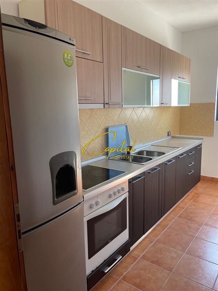 APARTAMENT ME QIRA 2+1 ASTIR 40.000 LEKE