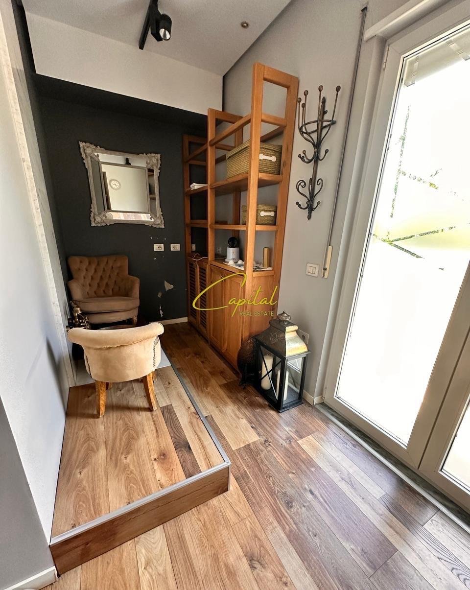 AMBIENT BIZNESI ME QIRA 100 M2 DON BOSKO 1.500 EURO