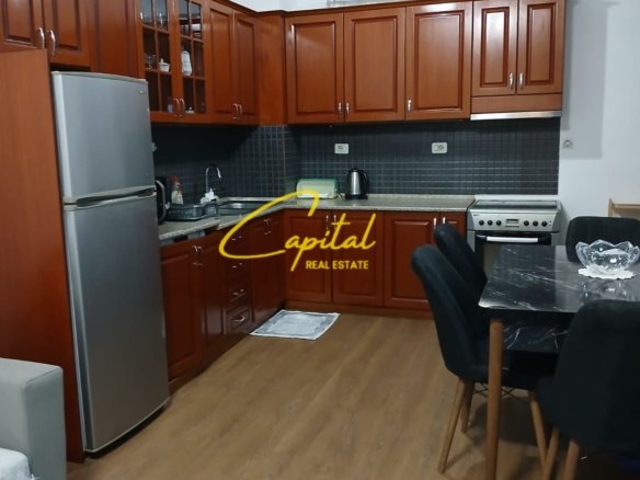 APARTAMENT ME QIRA 2+1 FRESKU 40.000 LEKE