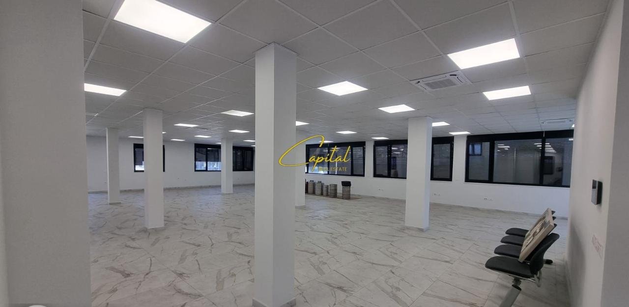 AMBIENT BIZNESI ME QIRA 350 M2 QENDRA TREGTARE TEG 3000 EURO