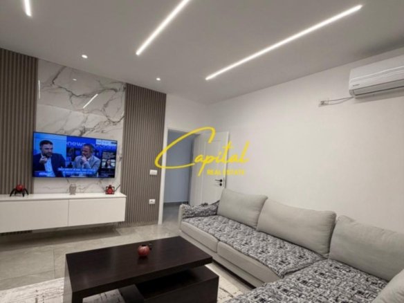 APARTAMENT ME QIRA 1+1 SPITALI AMERIKAN 2 45.000 LEKE