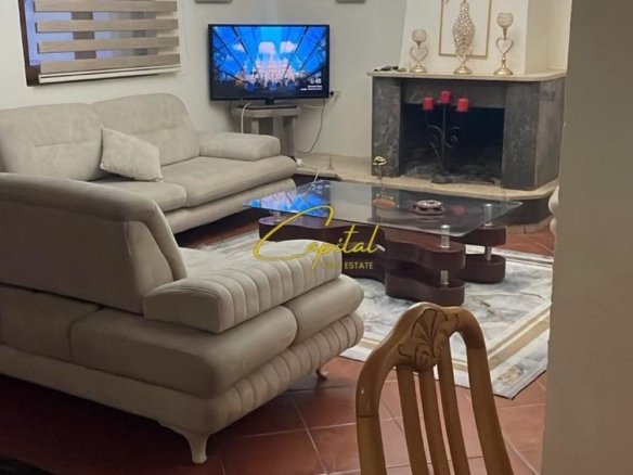 APARTAMENT ME QIRA 2+1 ALI DEMI 55.000 LEKE