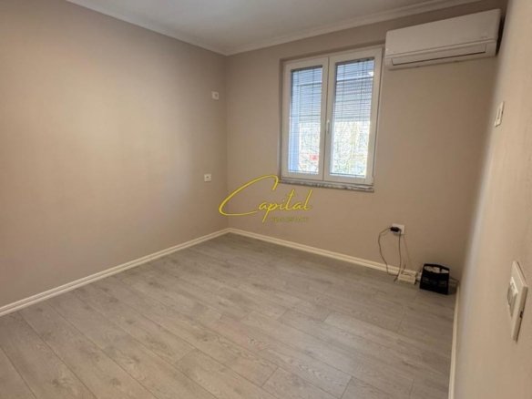 ZYRE ME QIRA 70 M2 21 DHEJTORI 800 EURO