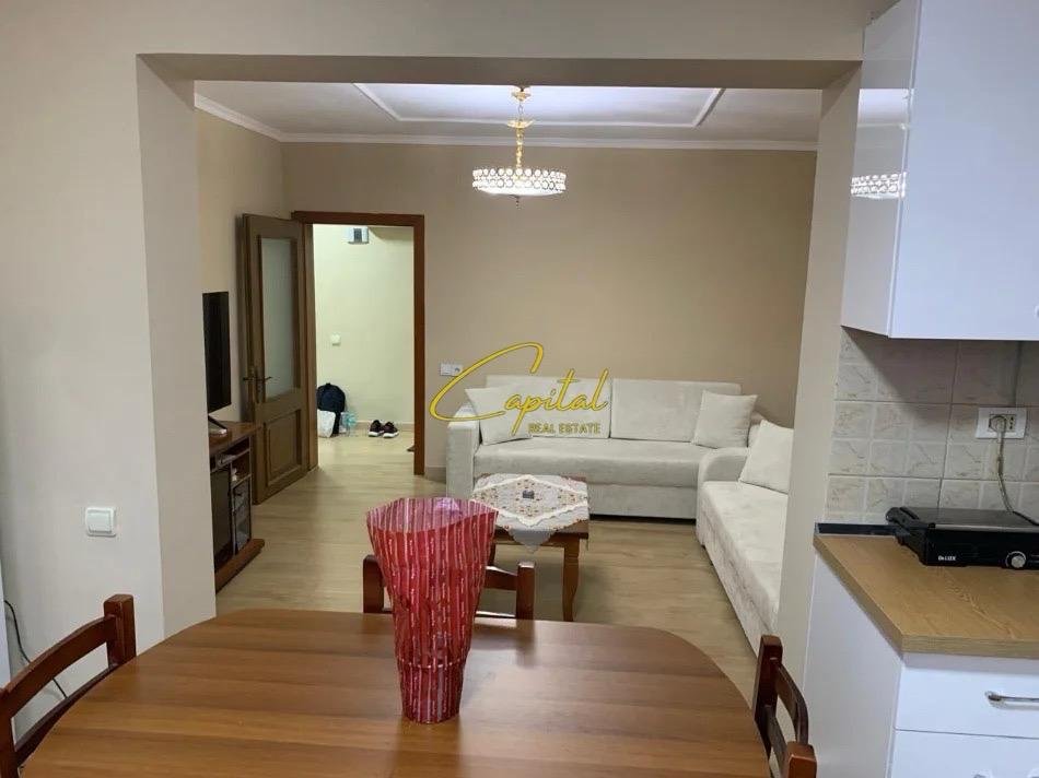 WhatsApp Image 2026-04-13 at 9.46.32 AM (2) APARTAMENT ME QIRA 1+1 XHAMLLIKU 45.000 LEKE