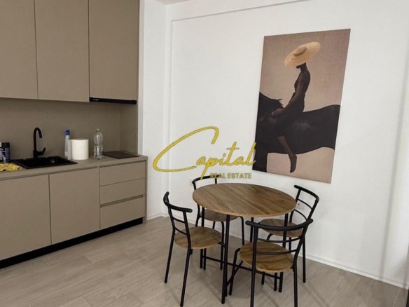 GARSONIERE ME QIRA 40 M2 5 MAJI 400 EURO