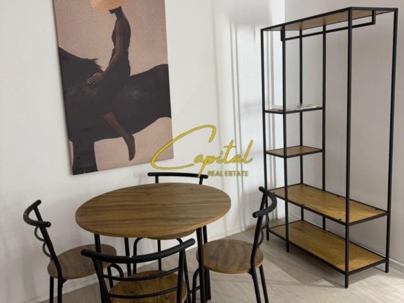 GARSONIERE ME QIRA 40 M2 5 MAJI 400 EURO