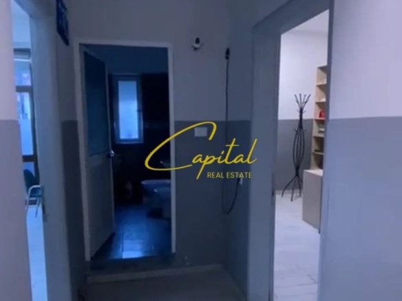 AMBIENT BIZNESI ME QIRA 100 M2 ISH BLLOKU 80.000 LEKE