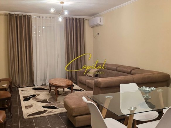 APARTAMENT ME QIRA 2+1 KOMBINAT 50.000 LEKE