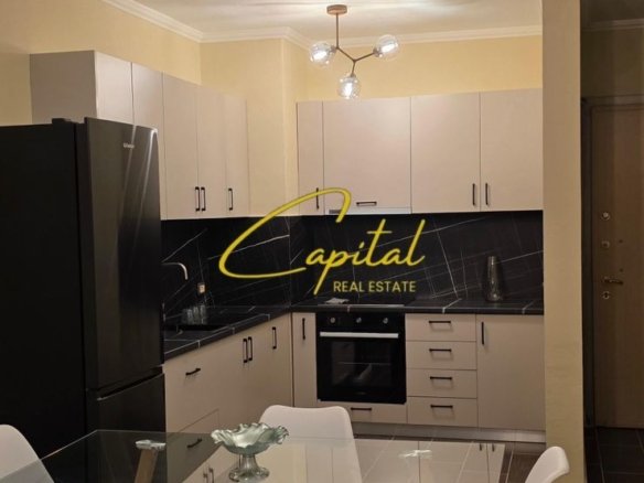 APARTAMENT ME QIRA 2+1 KOMBINAT 50.000 LEKE