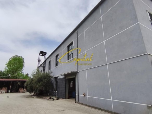 MAGAZINE ME QIRA 1010 M2 MISTO MAME 4.500 EURO