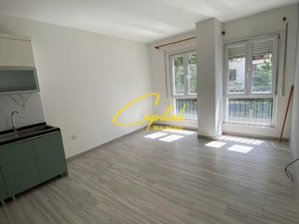 APARTAMENT ME QIRA 1+1 RRUGA 5 MAJI 40.000 LEKE