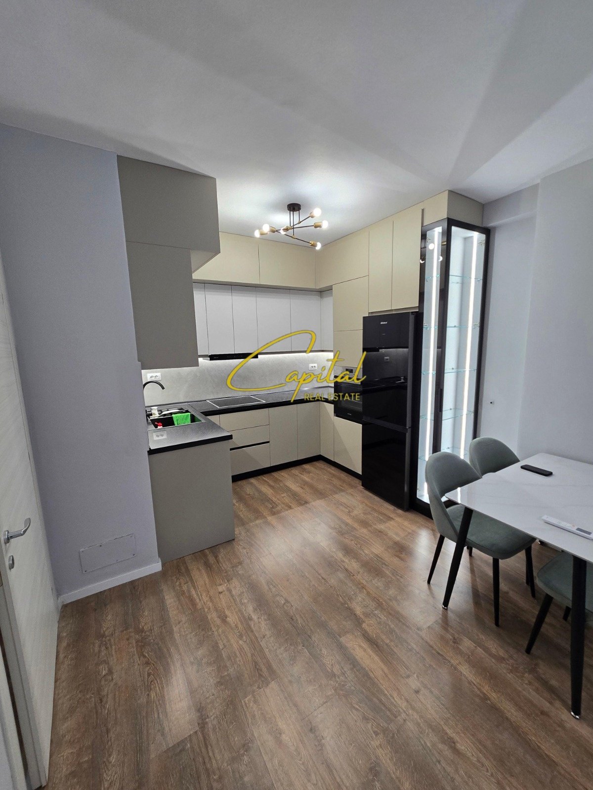 APARTAMENT ME QIRA 1+1 ZOGU I ZI 65.000 LEKE