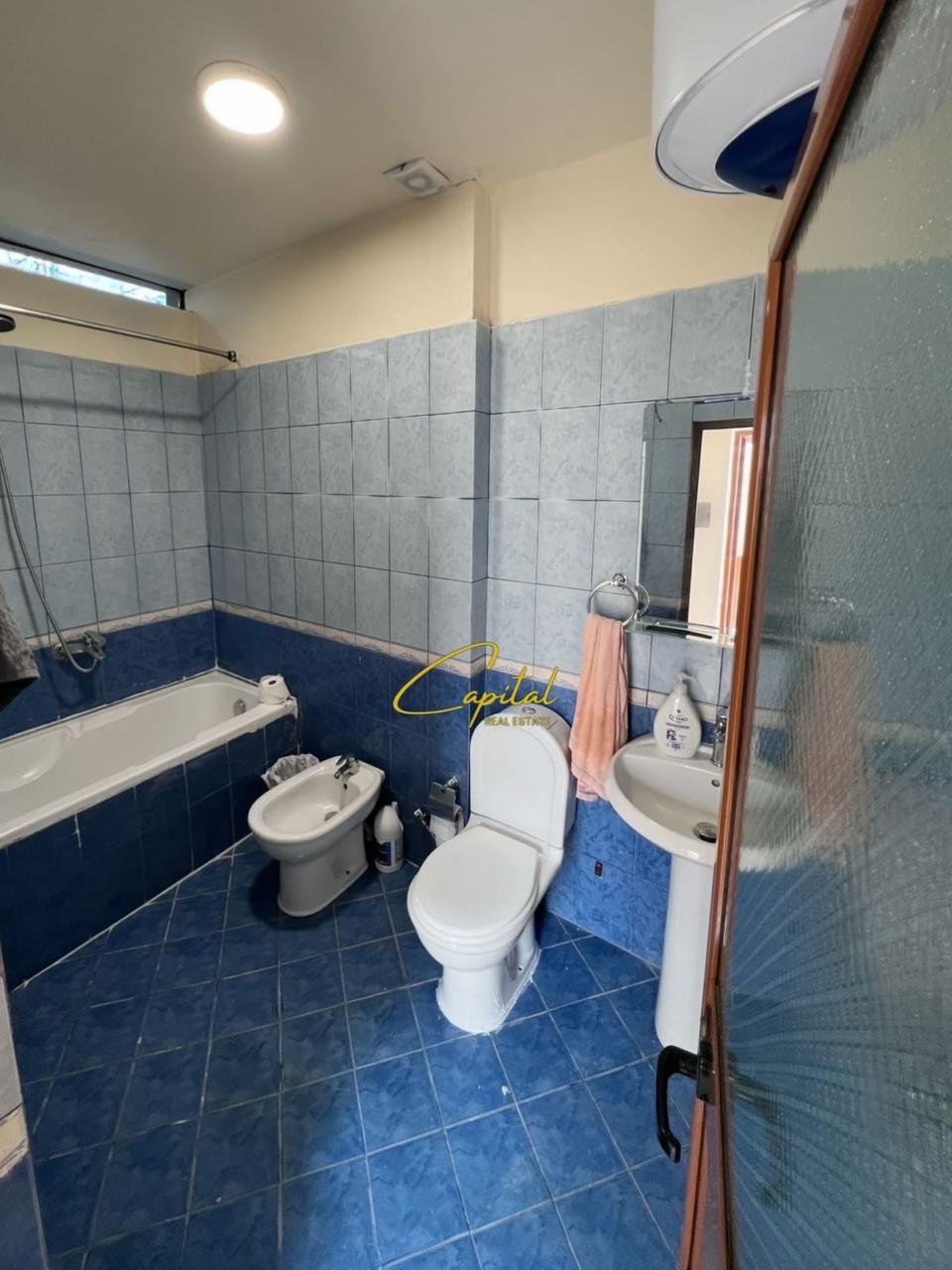 APARTAMENT ME QIRA 1+1 RRUGA JORDAN MISJA 400 EURO