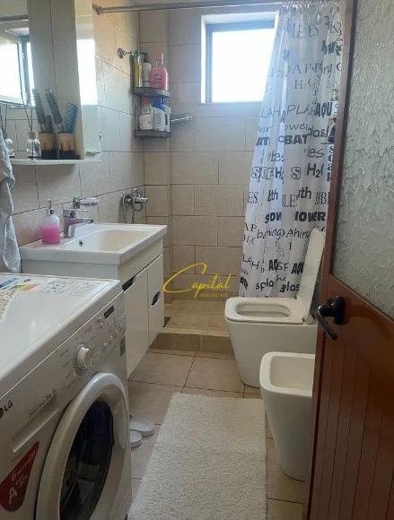 APARTAMENT ME QIRA 1+1 21 DHJETORI 50.000 LEKE