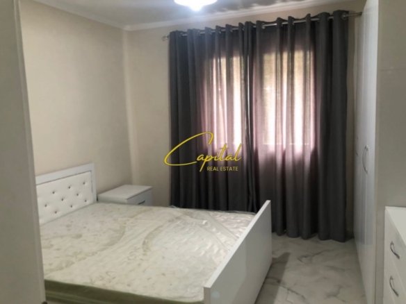 APARTAMENT ME QIRA 1+1 XHAMLLIKU 45.000 LEKE