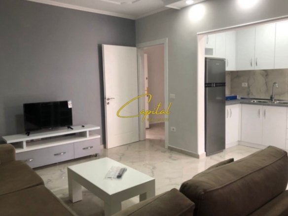 APARTAMENT ME QIRA 1+1 XHAMLLIKU 45.000 LEKE
