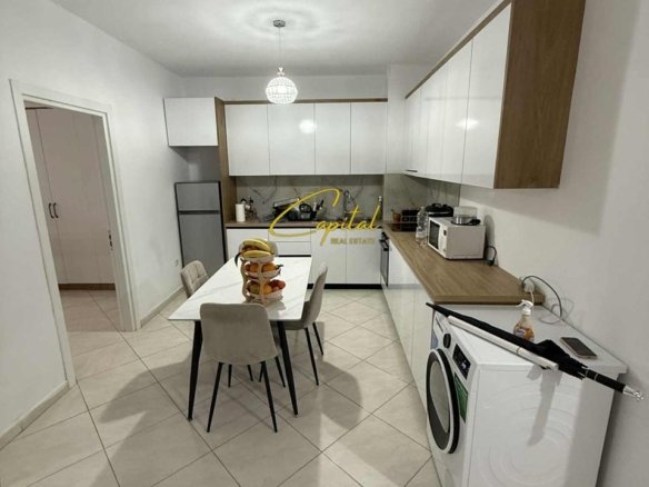 APARTAMENT ME QIRA 2+1 ASTIR 50.000 LEKE