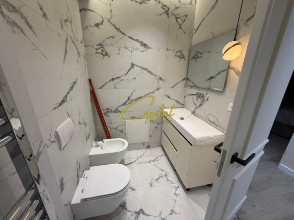APARTAMENT ME QIRA 2+1 PORCELANI 700 EURO