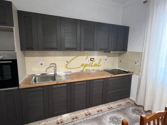 APARTAMENT ME QIRA 1+1 5 MAJI 40.000 LEKE