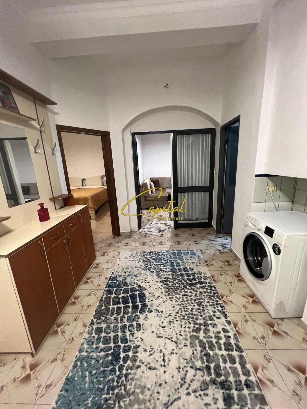 APARTAMENT ME QIRA 1+1 5 MAJI 40.000 LEKE