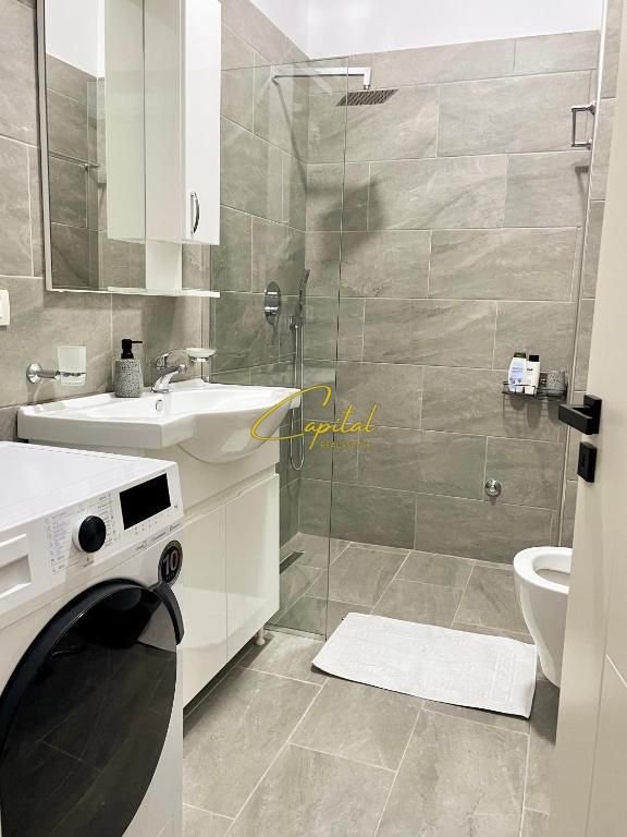 APARTAMENT ME QIRA 1+1 ZOGU I ZI 650 EURO