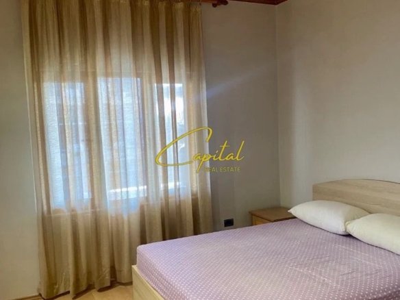 APARTAMENT ME QIRA 2+1 LAPRAKE 50.000 LEKE
