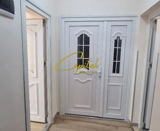 AMBIENT BIZNESI ME QIRA 55 M2 MINE PEZA 80.000 LEKE