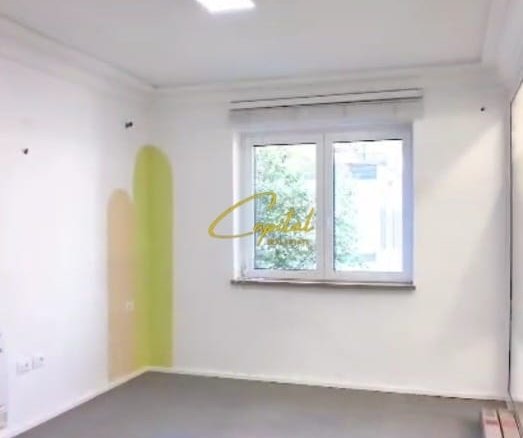 AMBIENT BIZNESI EM QIRA 130 M2 RRUGA E DURRESIT 150.000 LEKE