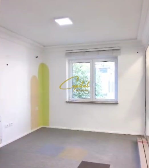 AMBIENT BIZNESI EM QIRA 130 M2 RRUGA E DURRESIT 150.000 LEKE