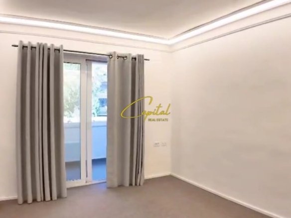 AMBIENT BIZNESI EM QIRA 130 M2 RRUGA E DURRESIT 150.000 LEKE