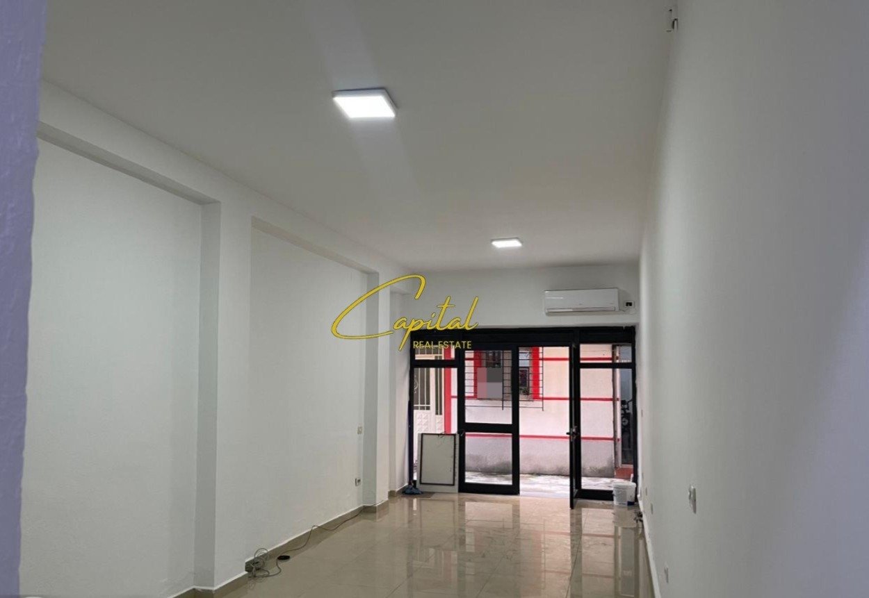 ZYRE ME QIRA 70 M2 ISH EKSPOZITA 50.000 LEKE