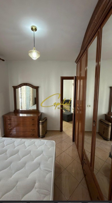 WhatsApp Image 2026-04-27 at 11.05.55 AM APARTAMENT ME QIRA 1+1 PALLATI ME SHIGJETA 45.000 LEKE
