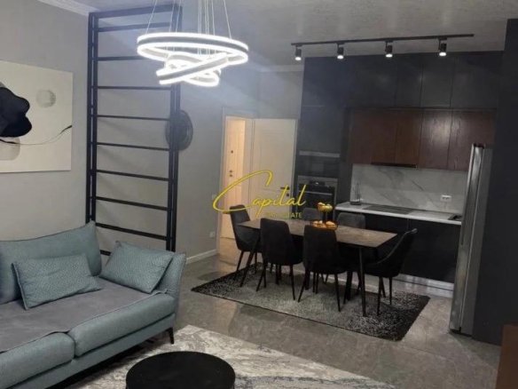 APARTAMENT ME QIRA 2+1 QENDRA TREGTARE TEG 700 EURO