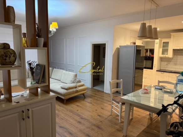 ZYRE ME QIRA 138 M2 ISH BLLOKU 1.500 EURO