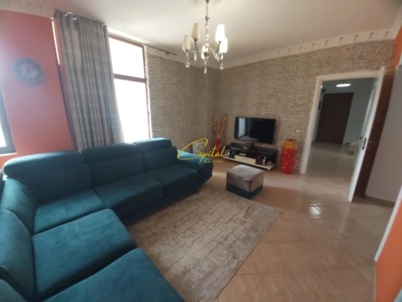 APARTAMENT ME QIRA 2+1 RRUGA ALI VISHA 550 EURO