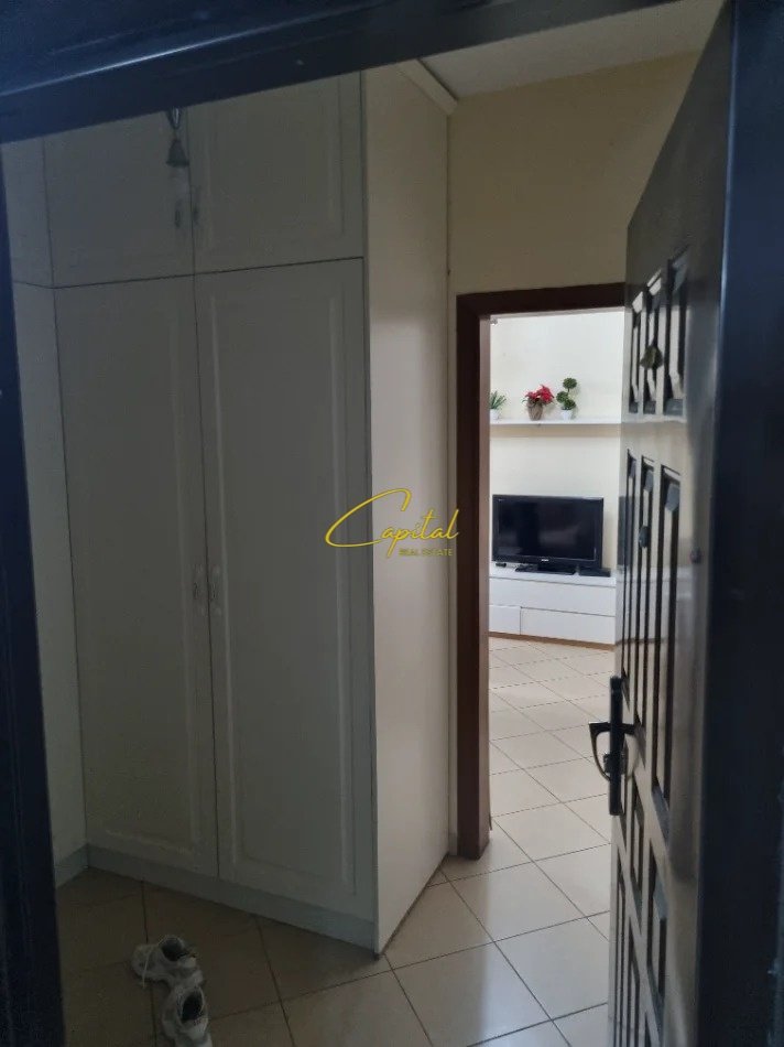 WhatsApp Image 2026-04-27 at 4.05.11 PM APARTAMENT ME QIRA 2+1 PALLATI ME SHIGJETA 50.000 LEKE