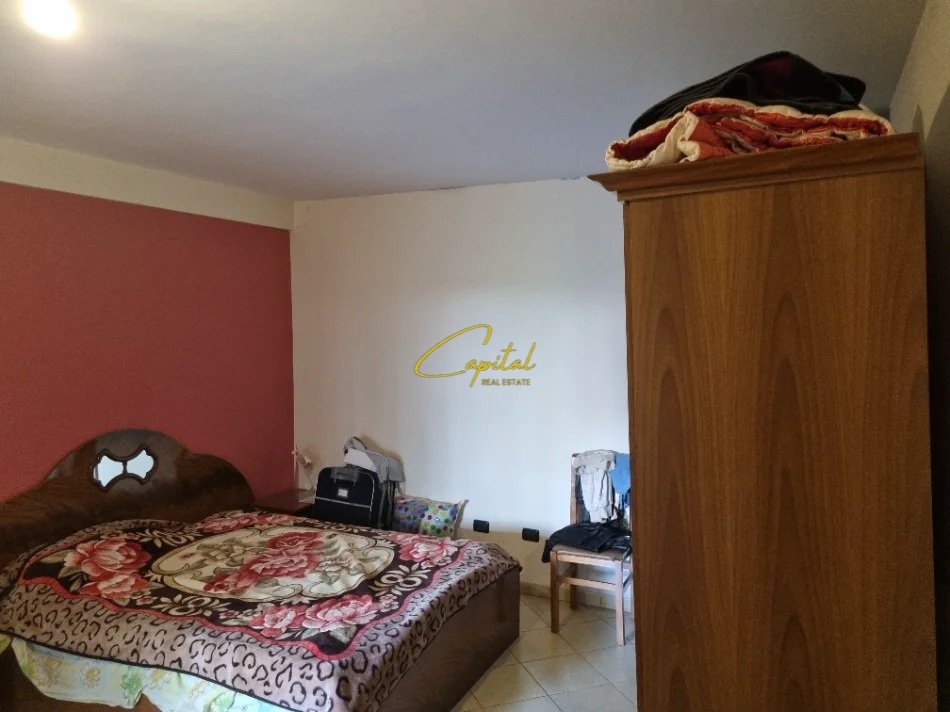 WhatsApp Image 2026-04-27 at 4.05.12 PM APARTAMENT ME QIRA 2+1 PALLATI ME SHIGJETA 50.000 LEKE