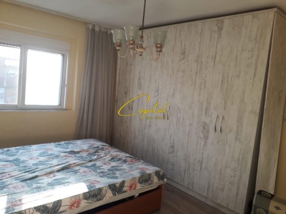APARTAMENT ME QIRA 2+1 RRUGA ASIM VOKSHI 47.000 LEKE