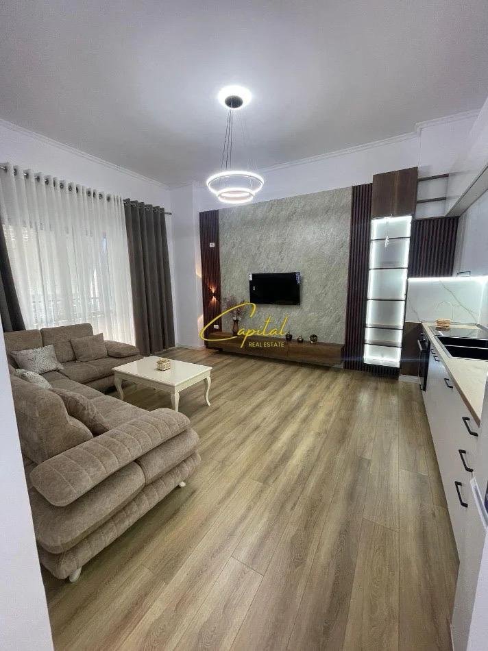 APARTAMENT ME QIRA 2+1 ASTIR 50.000 LEKE